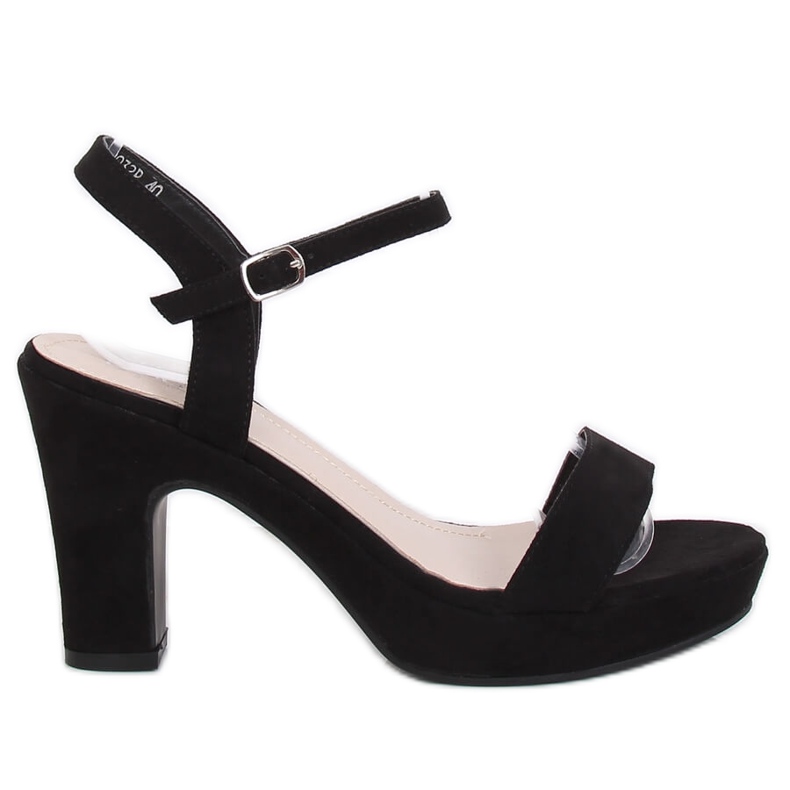 Svarta sandaler på stolpen NS032P Svart