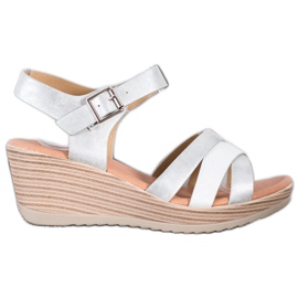 Sea Elves Lätta sandaler tillverkade av ekoläder vit grå