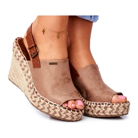 Kvinnors sandaler på kil Big Star Beige FF274982