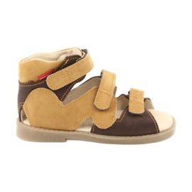 Hög förebyggande sandaler Mazurek 291 brun gul