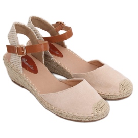 Espadriller på en beige kil S-820 Beige