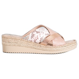 Evento Moderiktiga tofflor i pulverform rosa