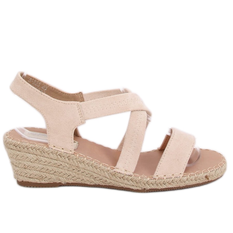 Beige sandaler på en kile espadrilles S-823 Beige