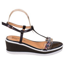 SHELOVET Snygga kilar med ekoläder svart