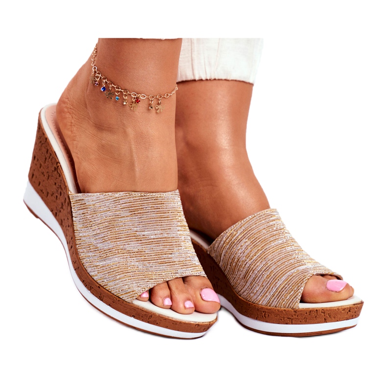 Dam Tofflor På Kil Sergio Leone Beige SK320 gyllene