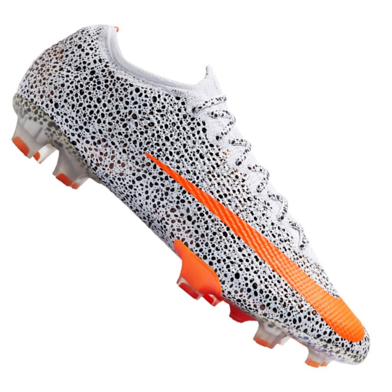 Nike Vapor 13 Elite CR7 Fg M CV3170-180 fotbollsskor mångfärgad grå