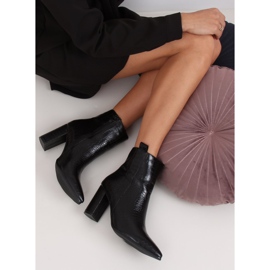 Svart Snake läder högklackade stövlar RB54 Svart