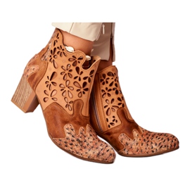 Damskor på högklackad Maciejka vårröd 04369-29 beige mångfärgad