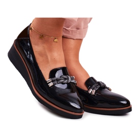 Vinceza Kvinnors svarta mockasiner lackerade på Abba -kilen