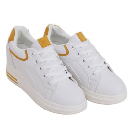 Vita BY-0370 VITA / GULA sneakers på en dold kil