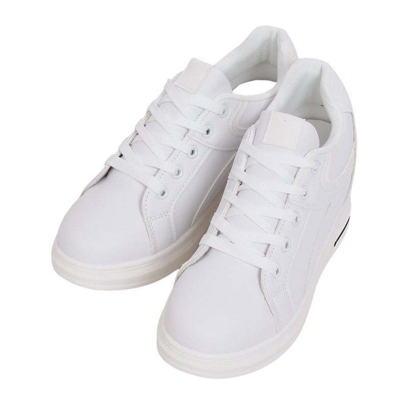 Vita BY-0370 WHITE / WHITE sneakers på en dold kil