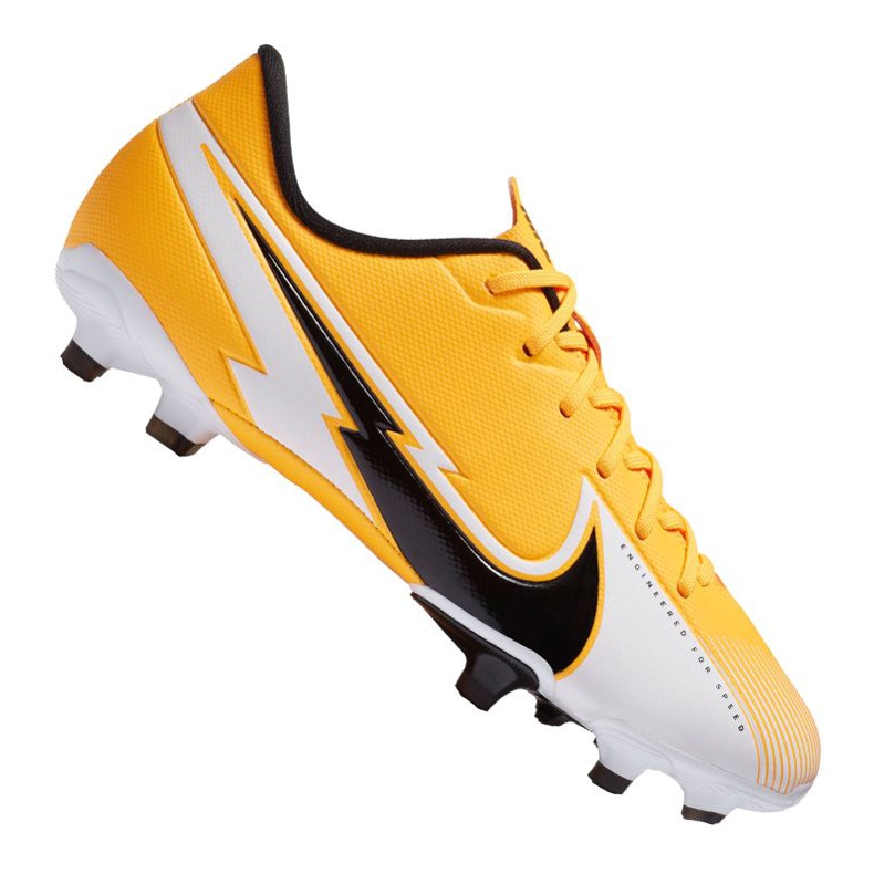 Nike Vapor 13 Academy Mg Jr fotbollsskor AT8123-801 mångfärgad gula färger