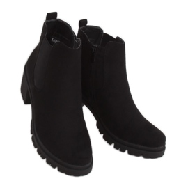 Svarta stövlar med breda klackar XJ-25 Svart