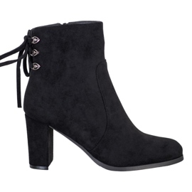 Knutna stövlar på VINCEZA -inlägget svart