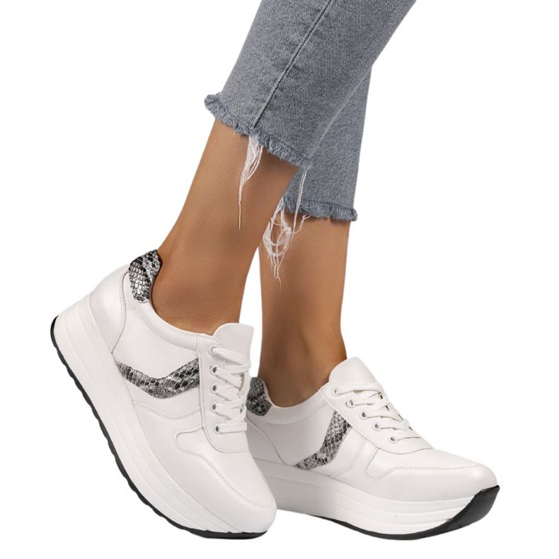 Vita sportskor, BK-20 sneakers