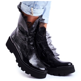 Exquisite Kvinnors höga stövlar lackerade läder Montegero svart