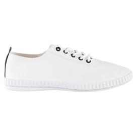 SHELOVET Lätta sneakers med ekoläder vit