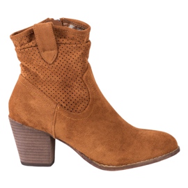 Bestelle Klassiska cowboystövlar i genombruten form brun