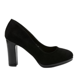 Svarta pumpar på LEI-69 stolpen