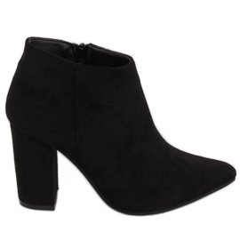 Skor på stolpen svart G-7668 Svart