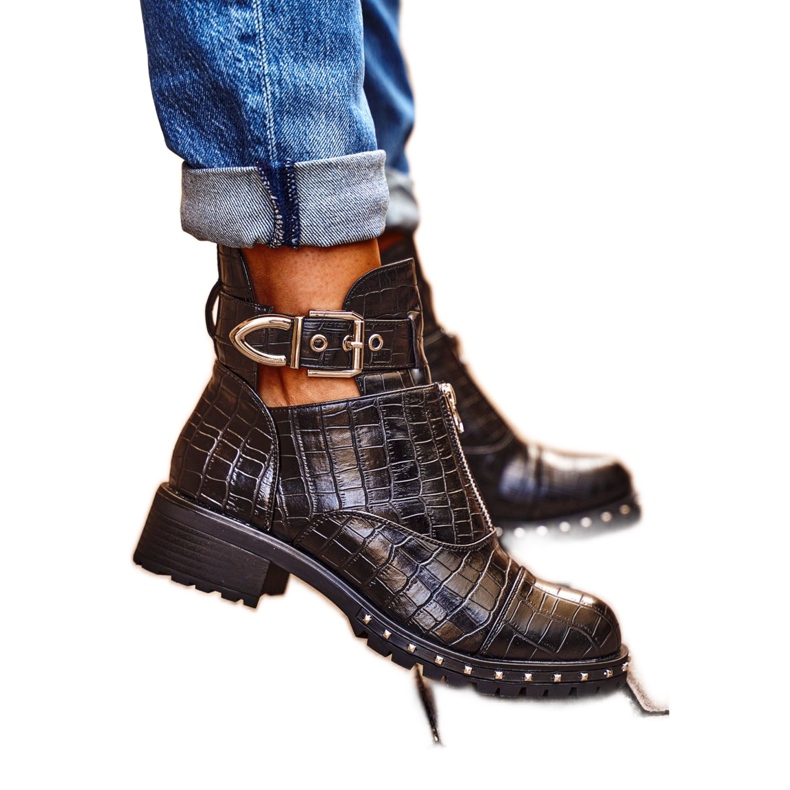 Svarta damstövlar med utskärningar Black Hampton