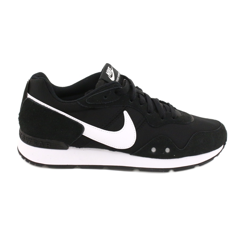 Nike Venture Runner W CK2948-001 skor vit svart