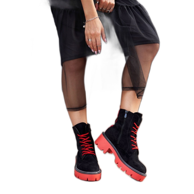 PS1 Damskor Svart röd mocka Malawi