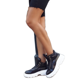 SEA Kvinnors sportskor uppvärmd svart Davan