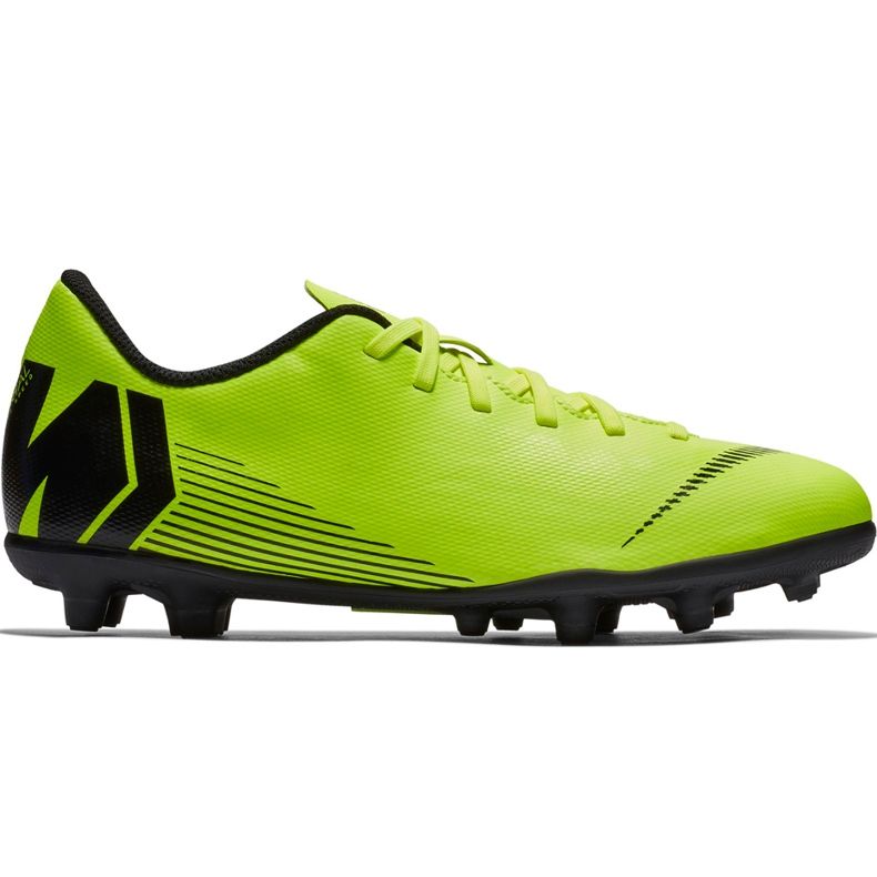 Nike Mercurial Vapor 12 Club Mg Jr AH7350 701 fotbollsskor mångfärgad grön