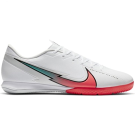 Nike Mercurial Vapor 13 Academy M Ic AT7993 163 fotbollsskor vit