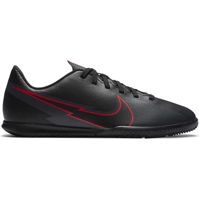 Nike Mercurial Vapor 13 Club Ic Junior AT8169 060 fotbollsskor svart svart