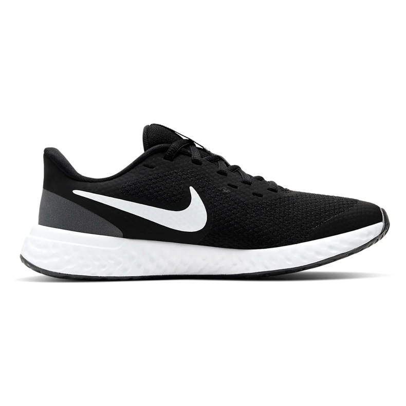 Nike Revolution 5 löparskor svartvita BQ5671 003