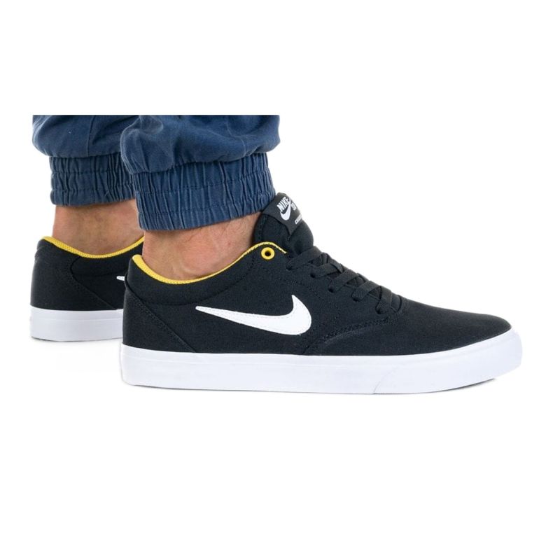 Nike Sb Charge Cnvs M CD6279-008 sko svart