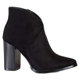 Filippo Snygga stövlar på en stolpe svart