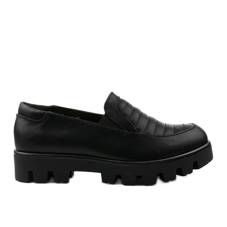 Svarta kvinnors slip-on skor från Ramsgate