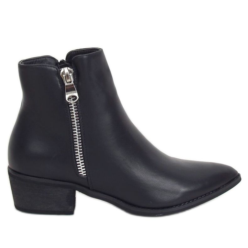 Stövlar med mandeltår svart BJ1565-KB Svart