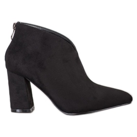 Goodin Högklackade stövlar i mocka svart