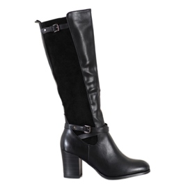 Filippo Stövlar På En Pelare svart