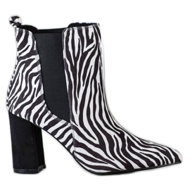 Corina Zebra Print Boot vit svart