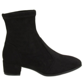 Svarta YK-103 Svarta stövlar med en mjuk ovandel