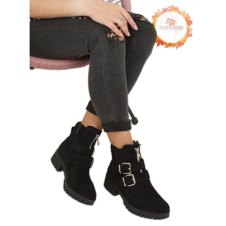 Svarta XJ-30 svarta stövlar på skyddet