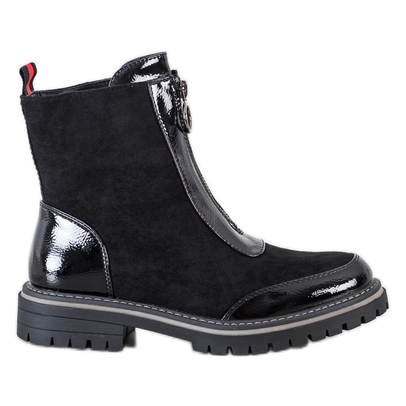 J. Star Varma arbetare på reglaget svart