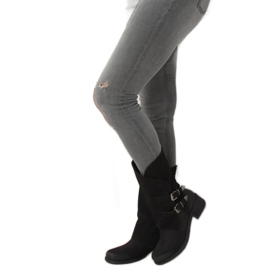 Svarta militärstövlar ST-33P Svart