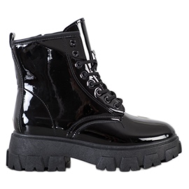 SHELOVET Lackade fällare på plattformen svart