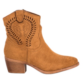 Cm Paris Cowgirls Med Ett Mönster brun