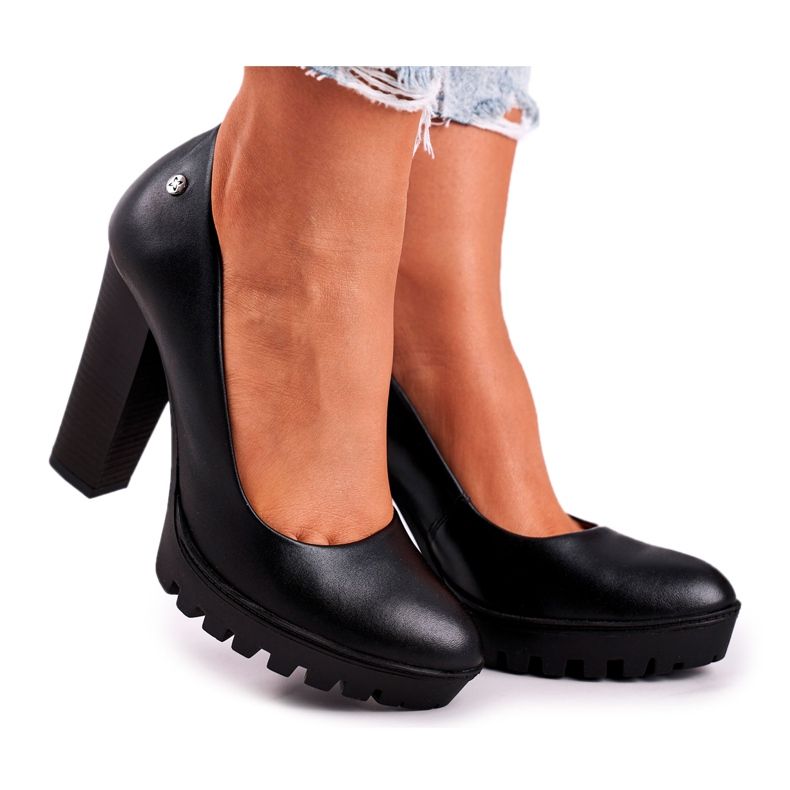 Dampumpar Maciejka på häl och platta svart 02629-01 / 00-1