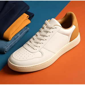 Herrsneakers - en komplett guide till stilar, färger och styling