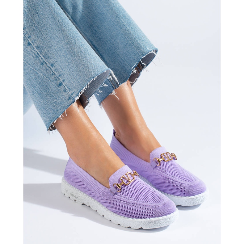 Lila genombrutna loafers från Shelovet purpur 1
