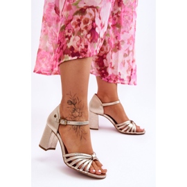 Skinnbekväma sandaler Maciejka 06025-25 Guld gyllene 2