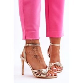 Damer i guld My Darling högklackade sandaler gyllene 1